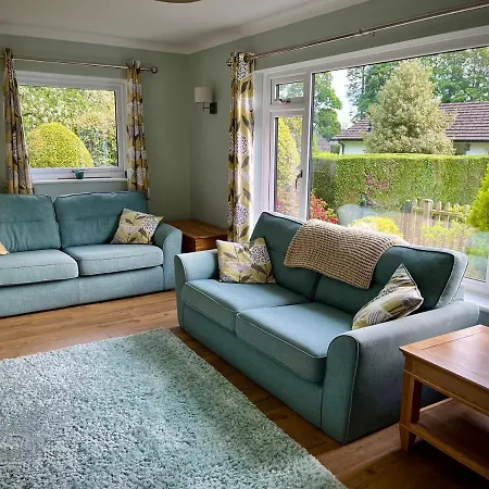 3-bedroom Bungalow, With Parking